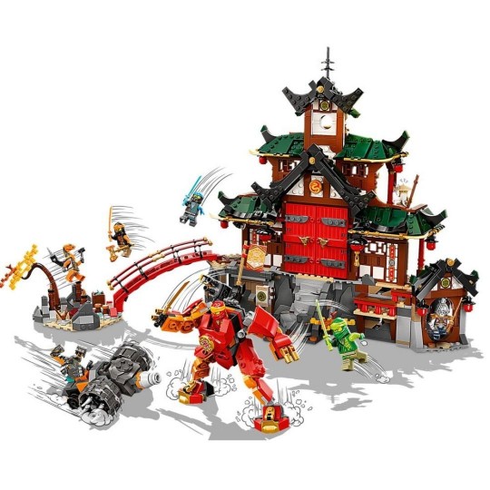 LEGO® NINJAGO®: Ninja Dojo Temple