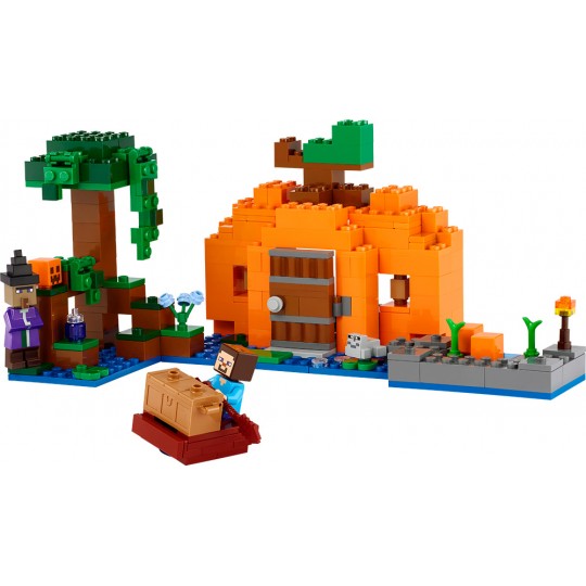 LEGO® Minecraft: The Pumpkin Farm