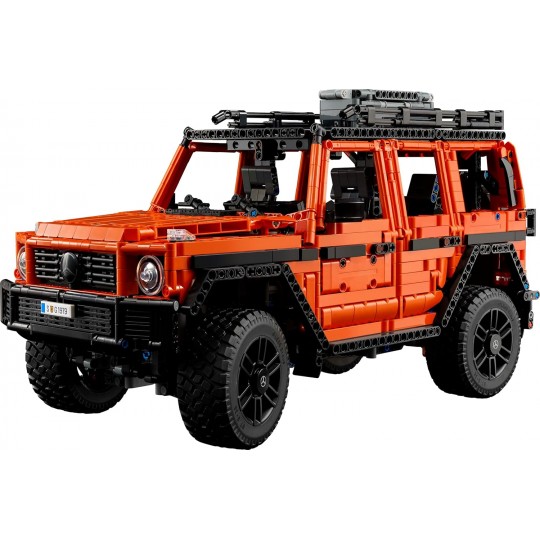 LEGO® Technic™: Mercedes-Benz G 500 PROFESSIONAL Line